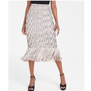 INC Women's S NWT Fringe Knit Knee Length Pencil Skirt S New